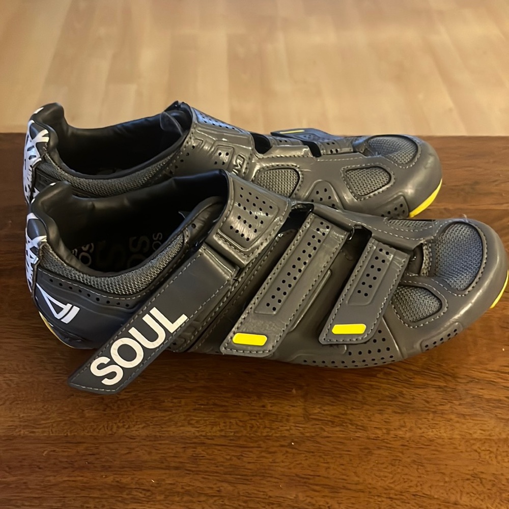 Pearl Izumi SoulCycle Cycling Shoes